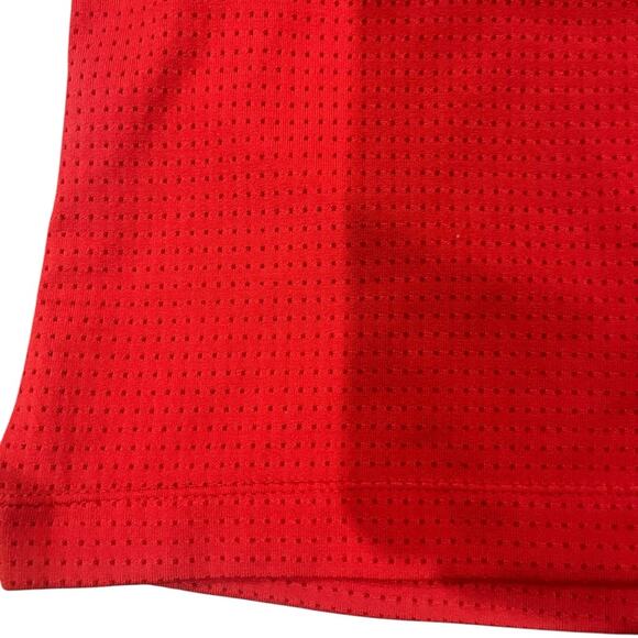NIKE Cropped Workout Top Womens Size Medium Red V Neck Mesh Lined Athletic - Picture 2 of 8